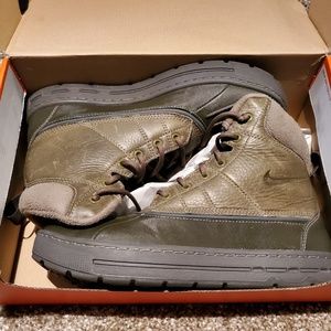 Mens Nike Woodside ACG waterproof boot